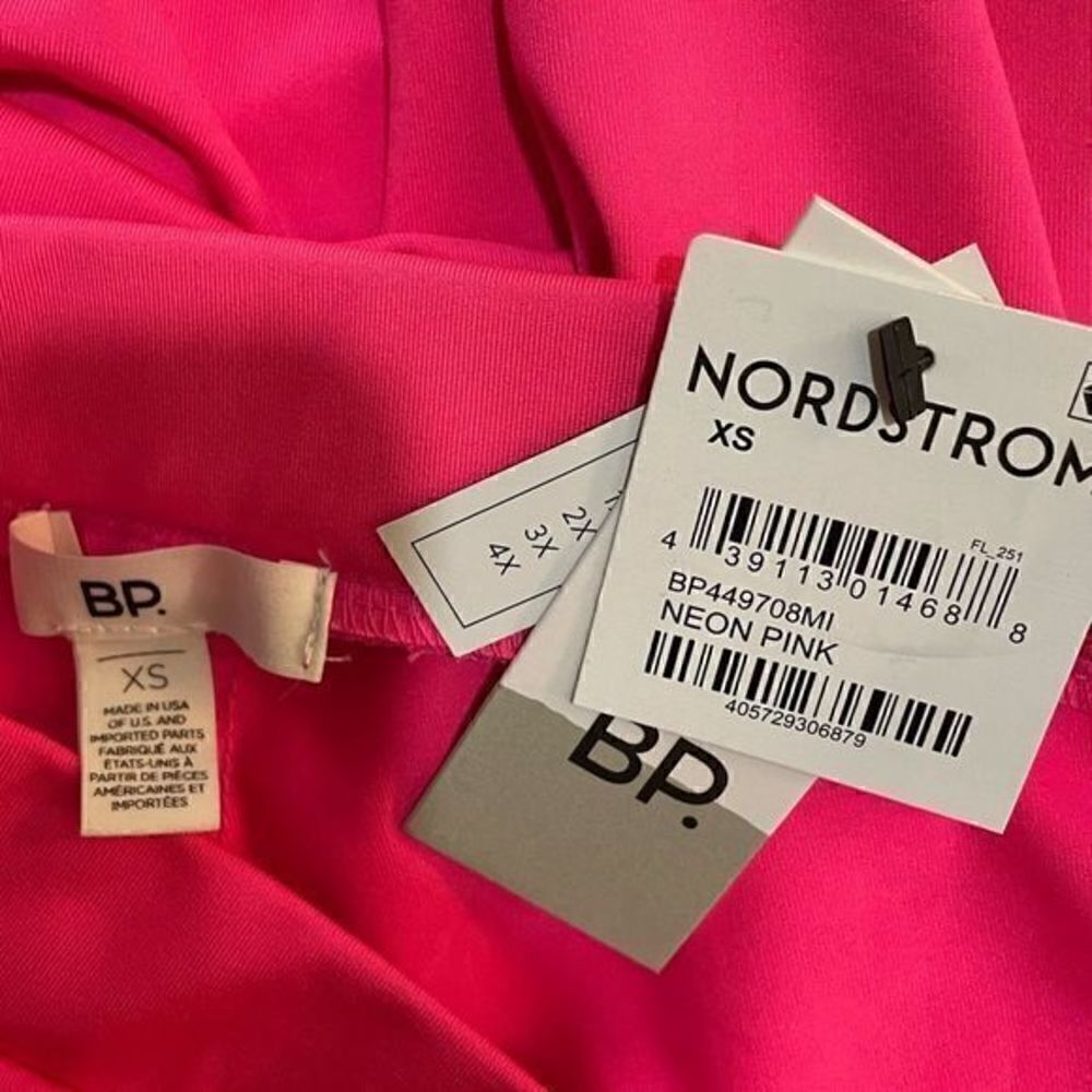 BP Nordstrom Biker Shorts Neon Pink XS - Picture 3 of 7